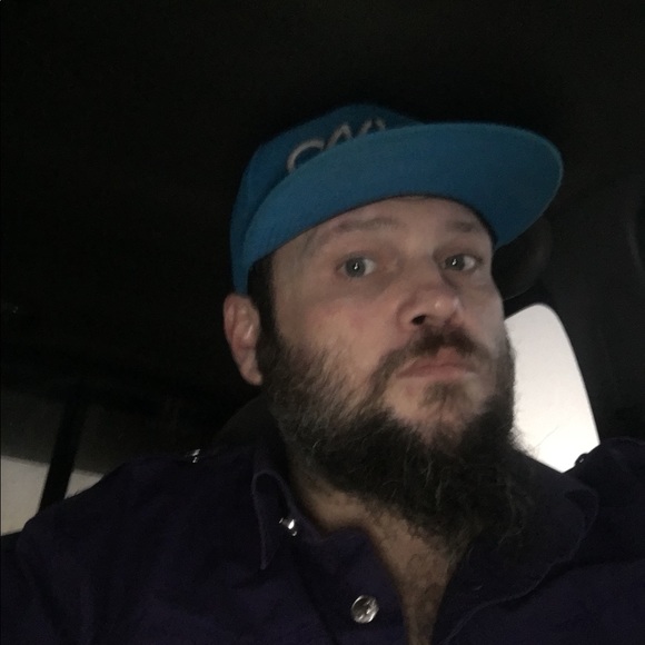 Meet your Posher, Chris - Picture 8 of 12